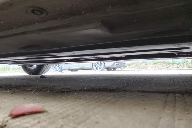 Used Hyundai Mistra 2014 1.8L Automatic Smart GLS Chassis Front Right