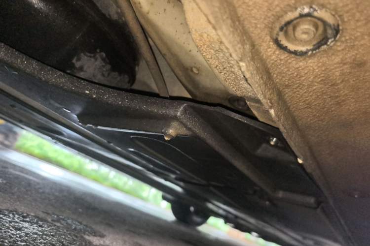 Used Hyundai Mistra 2014 1.8L Automatic Smart GLS Chassis Rear Right
