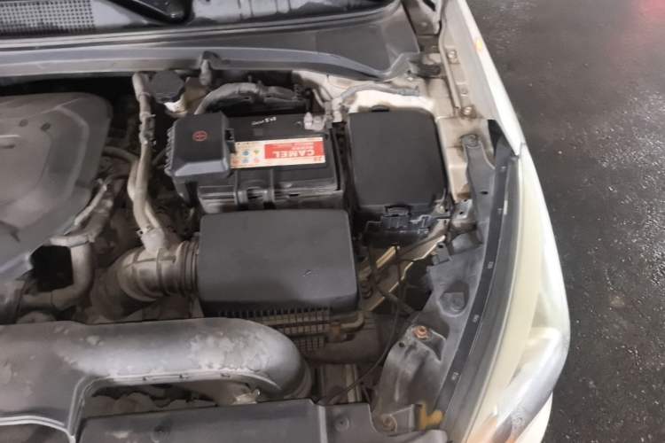 Used Hyundai Mistra 2014 1.8L Automatic Smart GLS Engine Bay Left