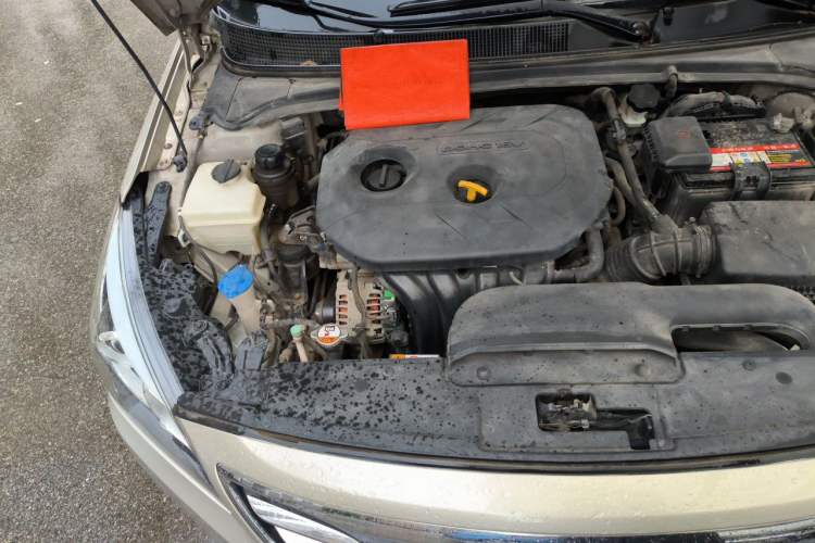 Used Hyundai Mistra 2014 1.8L Automatic Smart GLS Engine Bay Right