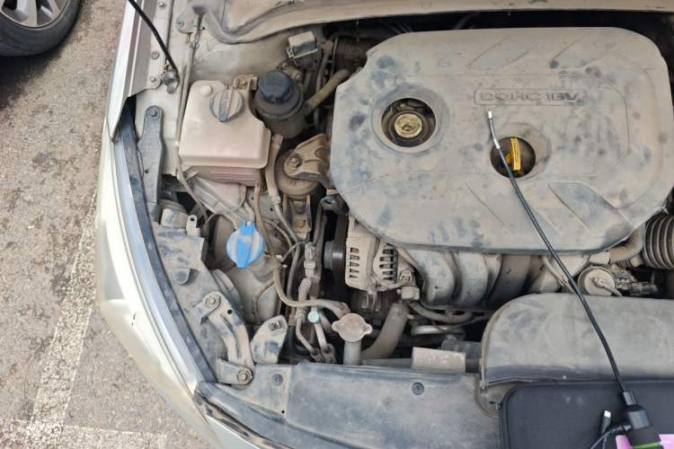 Used Hyundai Mistra 2014 1.8L Automatic Smart GLS Engine Bay Right