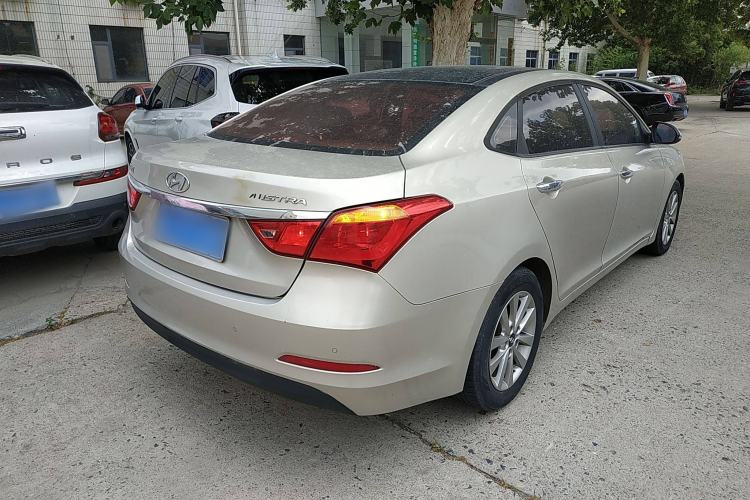Used Hyundai Mistra 2014 1.8L Automatic Smart GLS Exterior 5
