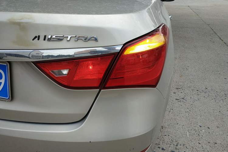 Used Hyundai Mistra 2014 1.8L Automatic Smart GLS Exterior 6
