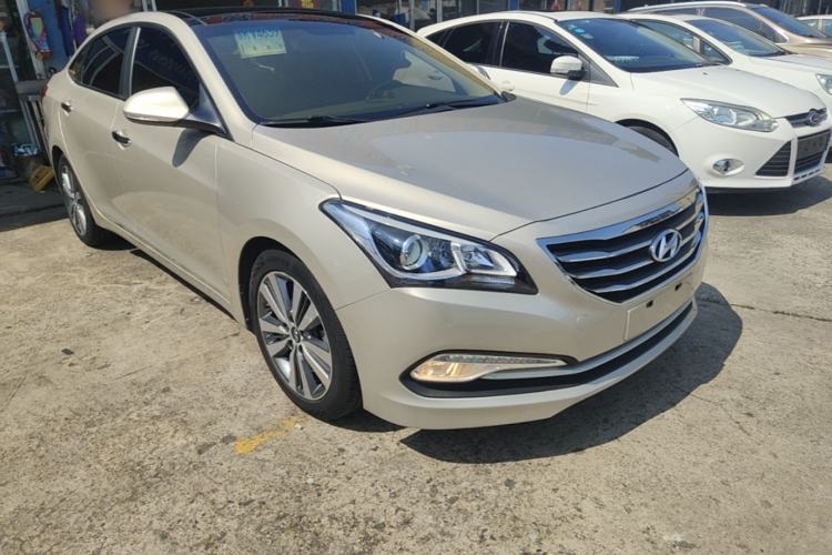 Used Hyundai Mistra 2014 1.8L Automatic Deluxe DLX Model Front Right 45 Deg