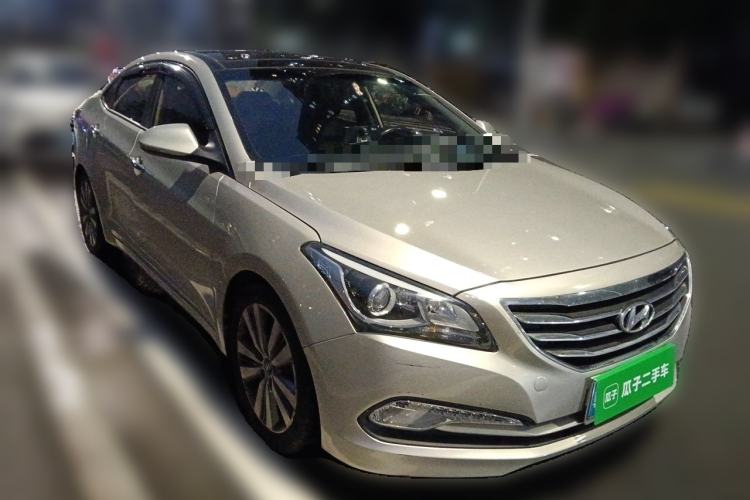 Used Hyundai Mistra 2014 1.8L Automatic Deluxe DLX Model Front Right 45 Deg