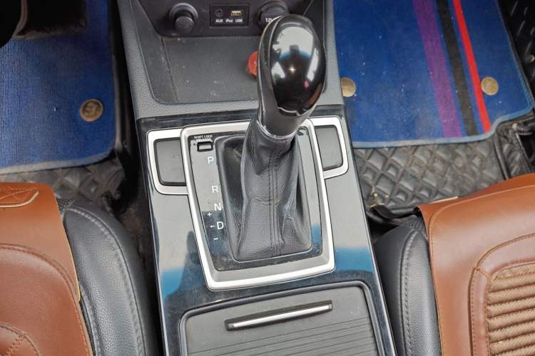 Used Hyundai Mistra 2014 1.8L Automatic Deluxe DLX Model Gear Lever