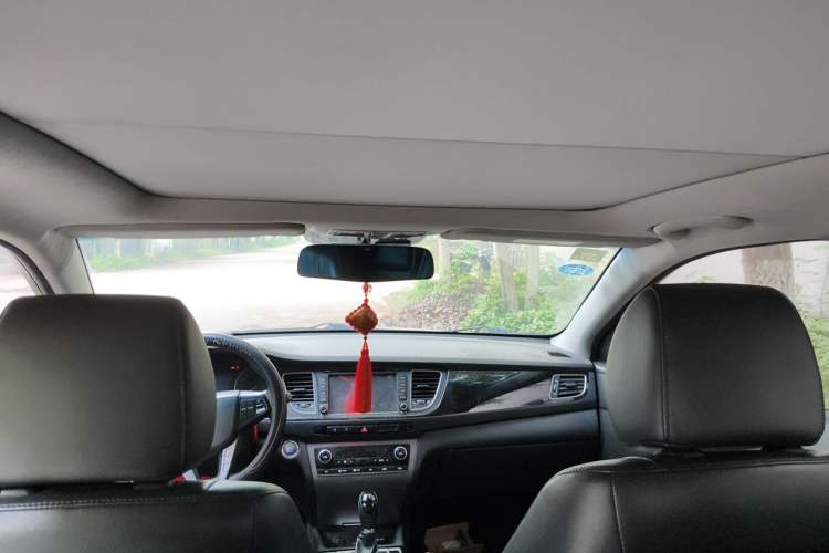 Used Hyundai Mistra 2014 1.8L Automatic Smart GLS Headliner