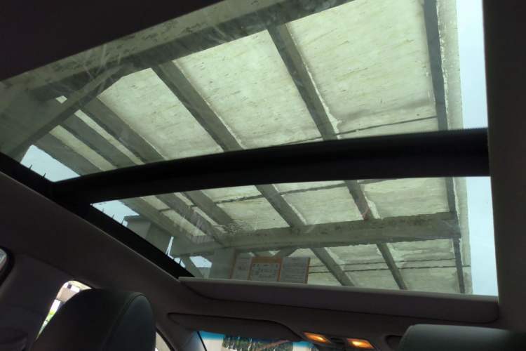Used Hyundai Mistra 2014 1.8L Automatic Smart GLS Headliner