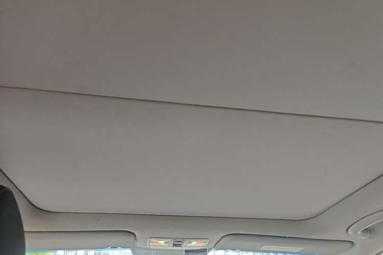 Used Hyundai Mistra 2014 1.8L Automatic Smart GLS Headliner