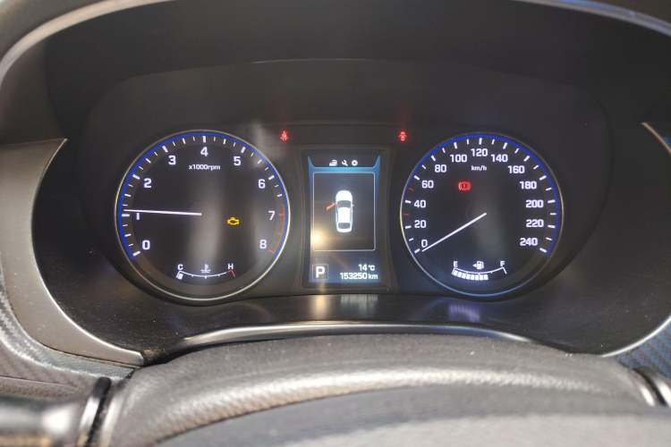 Used Hyundai Mistra 2014 1.8L Automatic Deluxe DLX Model Instrument Cluster
