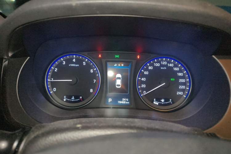 Used Hyundai Mistra 2014 1.8L Automatic Deluxe DLX Model Instrument Cluster