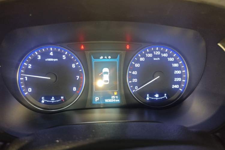 Used Hyundai Mistra 2014 1.8L Automatic Deluxe DLX Model Instrument Cluster