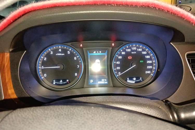 Used Hyundai Mistra 2014 1.8L Automatic Deluxe DLX Model Instrument Cluster