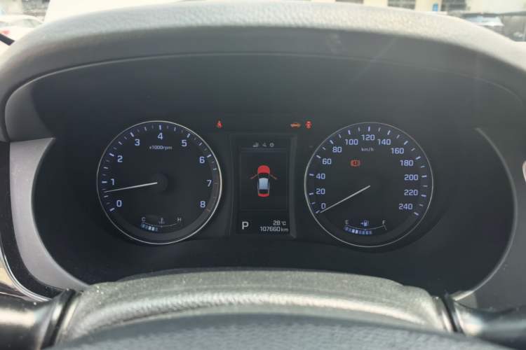 Used Hyundai Mistra 2014 1.8L Automatic Deluxe DLX Model Instrument Cluster