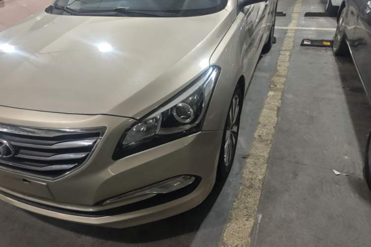 Used Hyundai Mistra 2014 1.8L Automatic Deluxe DLX Model Left Front Headlight