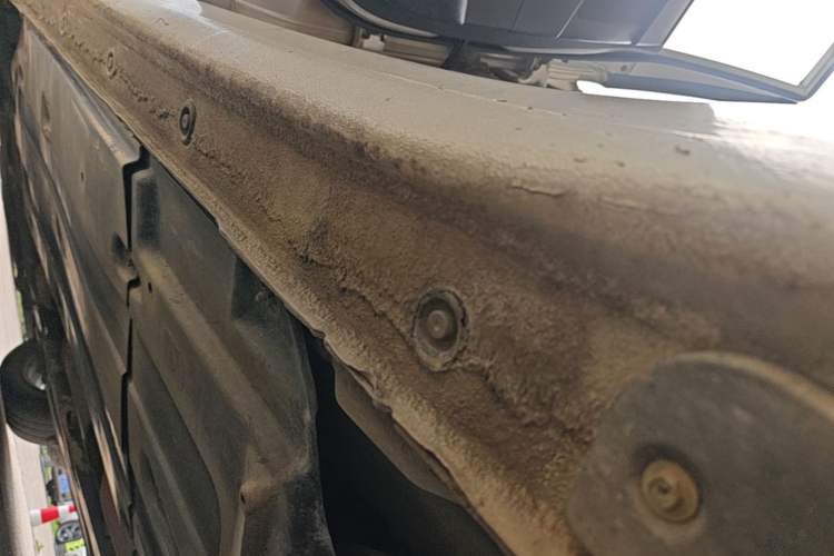 Used Hyundai Mistra 2014 1.8L Automatic Smart GLS Left Side Sill