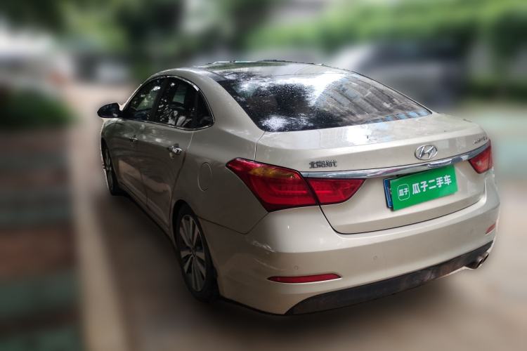 Used Hyundai Mistra 2014 1.8L Automatic Deluxe DLX Model Rear Left 45 Deg