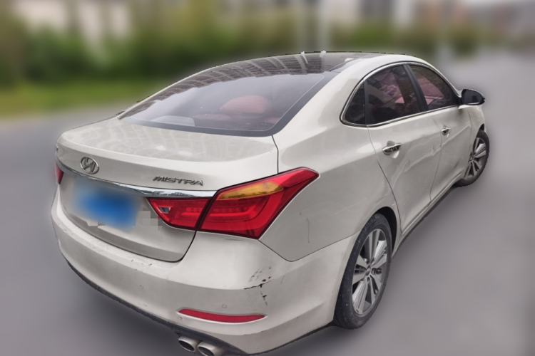 Used Hyundai Mistra 2014 1.8L Automatic Deluxe DLX Model Rear Right 45 Deg