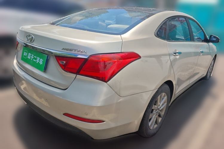 Used Hyundai Mistra 2014 1.8L Automatic Smart GLS Rear Right 45 Deg