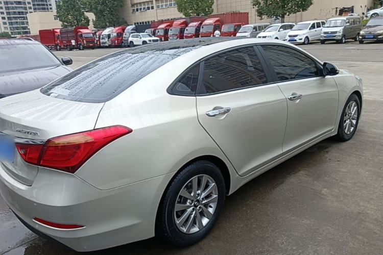 Used Hyundai Mistra 2014 1.8L Automatic Smart GLS Rear Right 45 Deg