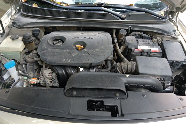 Used Hyundai Mistra 2014 1.8L Automatic Smart GLS Engine Bay