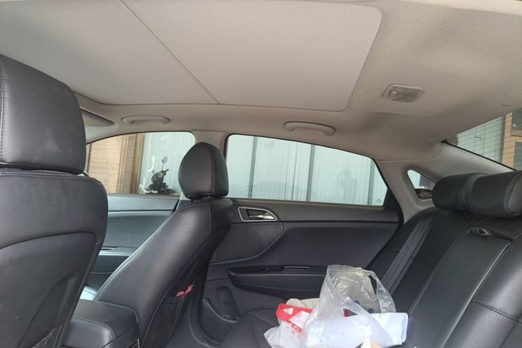 Used Hyundai Mistra 2014 1.8L Automatic Smart GLS Headliner