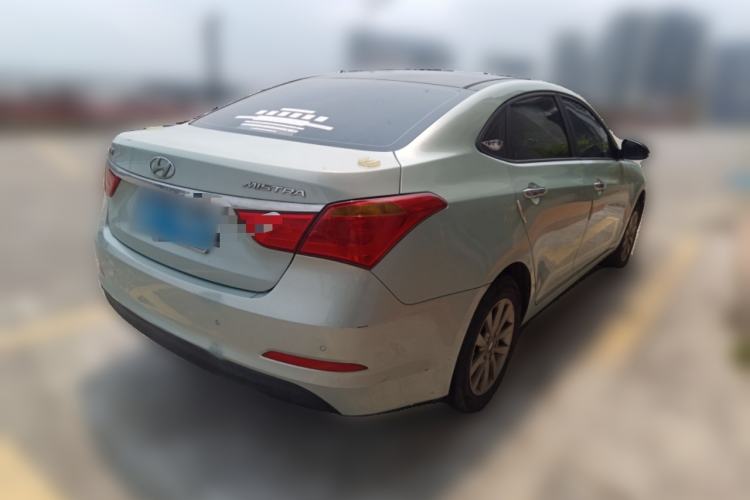 Used Hyundai Mistra 2014 1.8L Automatic Smart GLS Rear Right 45 Deg