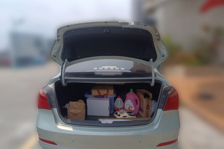 Used Hyundai Mistra 2014 1.8L Automatic Smart GLS Trunk