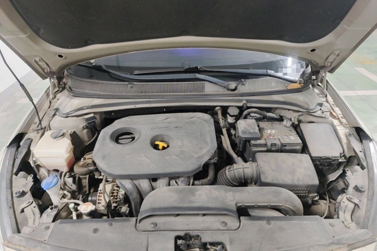 Used Hyundai Mistra 2014 1.8L Automatic Deluxe DLX Model Engine Bay
