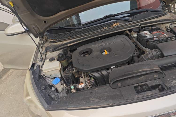 Used Hyundai Mistra 2014 1.8L Automatic Smart GLS Engine Bay Right