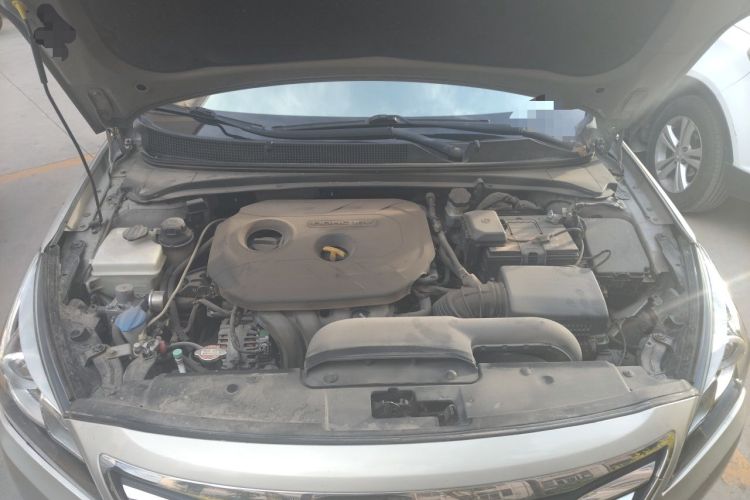 Used Hyundai Mistra 2014 1.8L Automatic Smart GLS Engine Bay