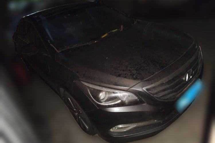 Used Hyundai Mistra 2014 1.8L Automatic Deluxe DLX Model Front Right 45 Deg