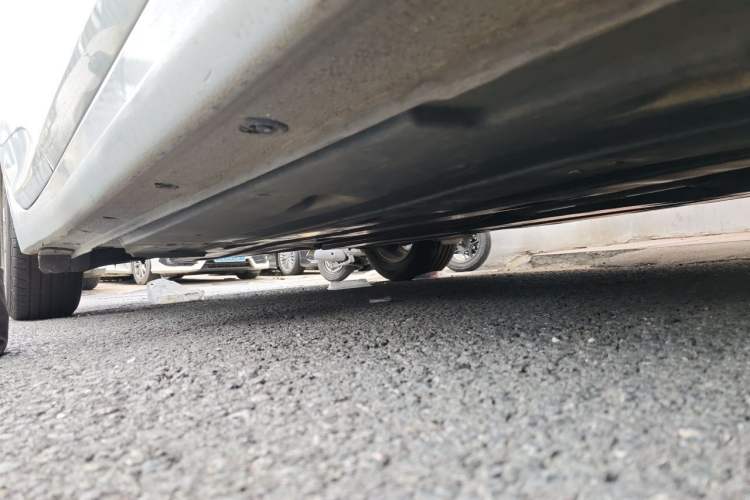 Used Hyundai Mistra 2014 1.8L Automatic Smart GLS Chassis Front Right