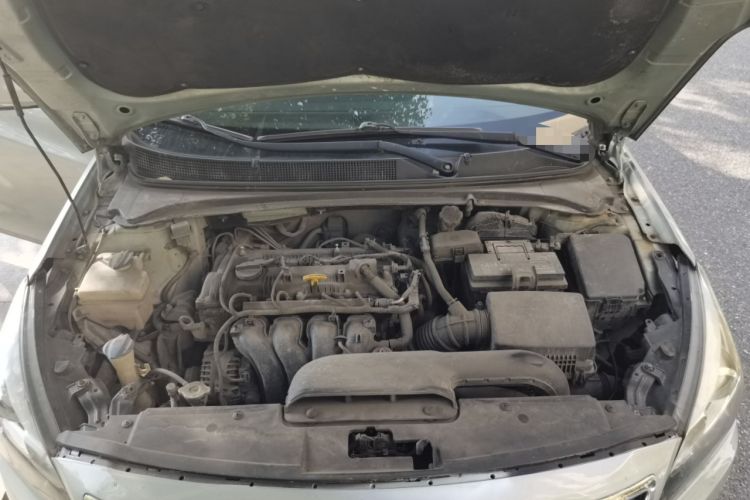 Used Hyundai Mistra 2014 1.8L Automatic Deluxe DLX Model Engine Bay