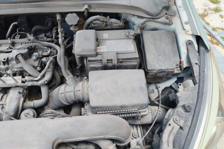 Used Hyundai Mistra 2014 1.8L Automatic Smart GLS Engine Bay Left