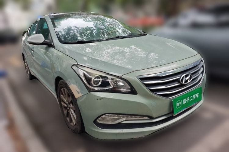 Used Hyundai Mistra 2014 1.8L Automatic Smart GLS Front Right 45 Deg