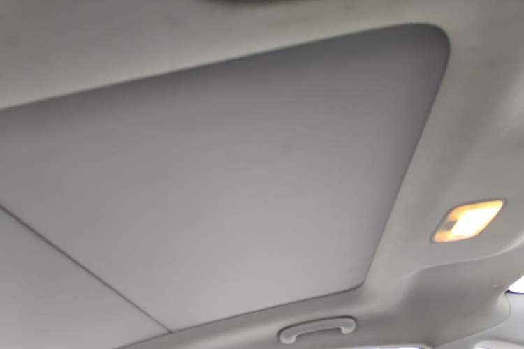 Used Hyundai Mistra 2014 1.8L Automatic Smart GLS Headliner