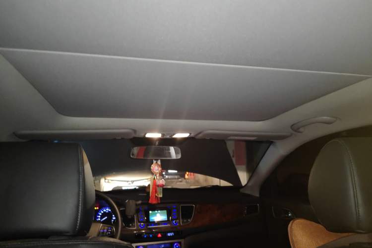 Used Hyundai Mistra 2014 1.8L Automatic Deluxe DLX Model Headliner