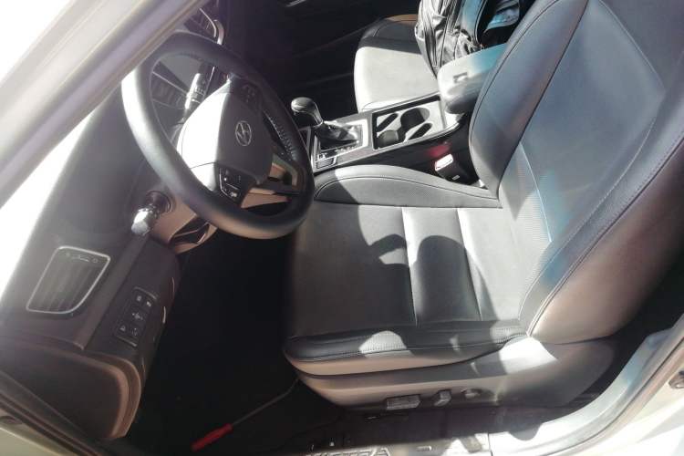 Used Hyundai Mistra 2014 1.8L Automatic Deluxe DLX Model Left Front Seat