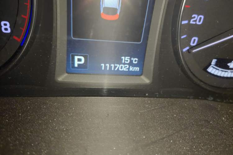 Used Hyundai Mistra 2014 1.8L Automatic Deluxe DLX Model Odometer Close Up