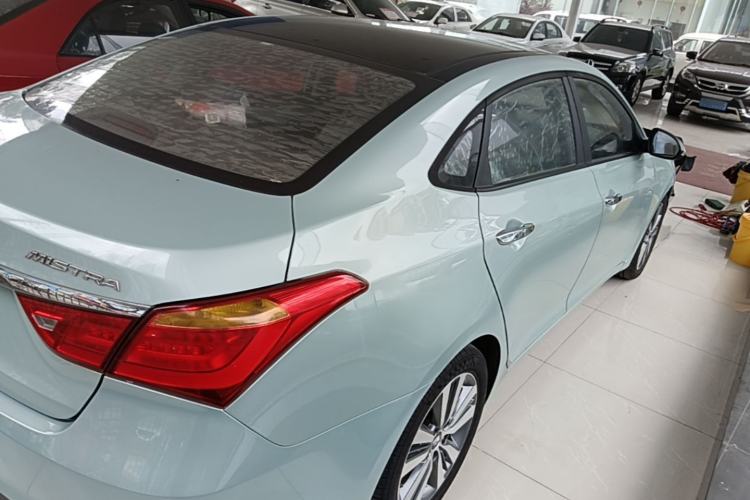 Used Hyundai Mistra 2014 1.8L Automatic Deluxe DLX Model Rear Right 45 Deg