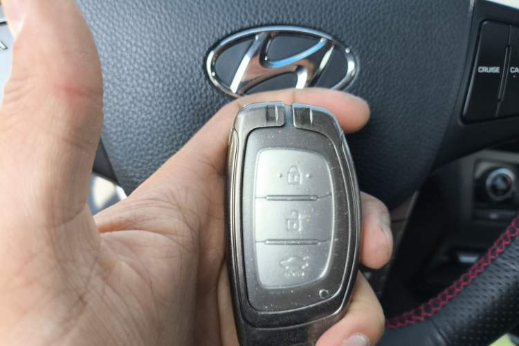 Used Hyundai Mistra 2014 1.8L Automatic Deluxe DLX Model Vehicle Key