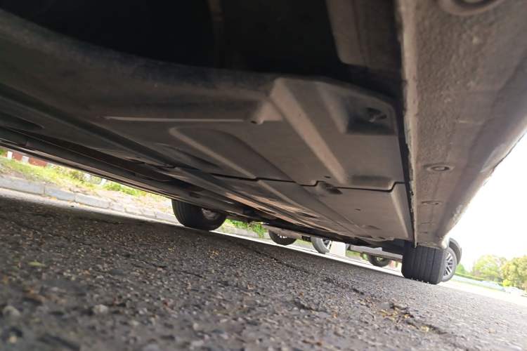 Used Hyundai Mistra 2014 1.8L Automatic Smart GLS Chassis Rear Right