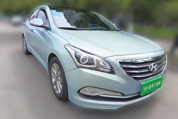 Used Hyundai Mistra 2014 1.8L Automatic Smart GLS Front Right 45 Deg