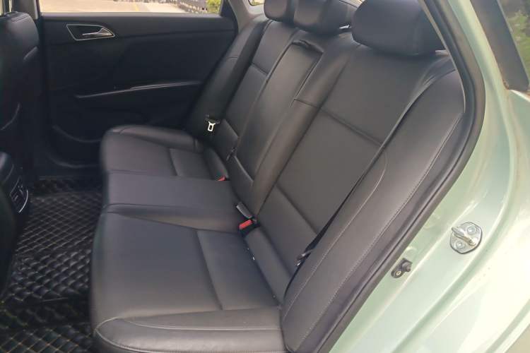 Used Hyundai Mistra 2014 1.8L Automatic Smart GLS Left Rear Seat