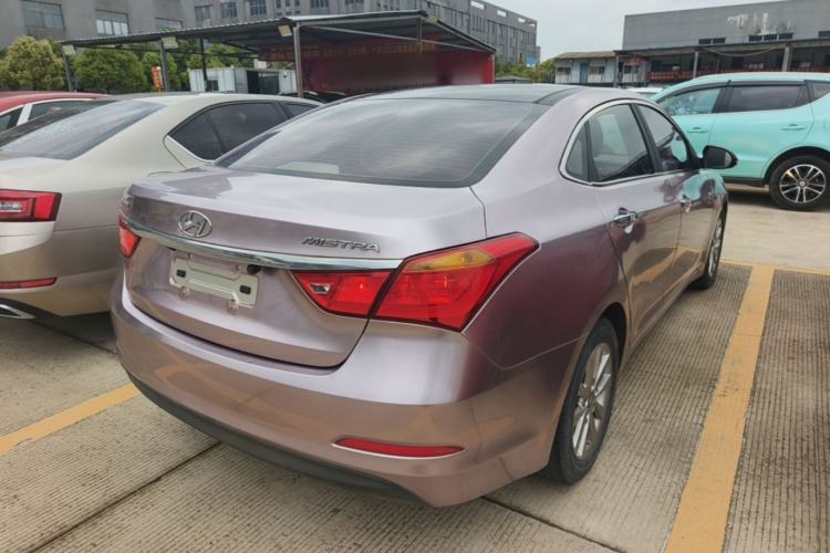 Used Hyundai Mistra 2014 1.8L Automatic Smart GLS Rear Right 45 Deg