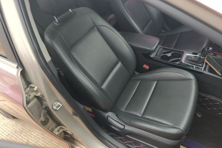 Used Hyundai Mistra 2014 1.8L Automatic Smart GLS Right Front Seat