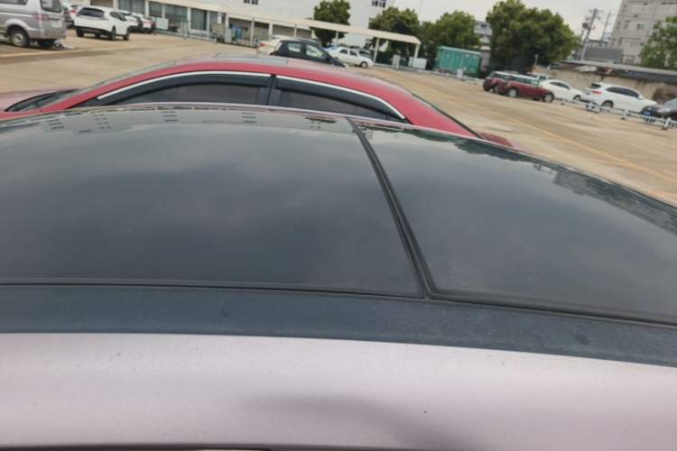 Used Hyundai Mistra 2014 1.8L Automatic Smart GLS Roof