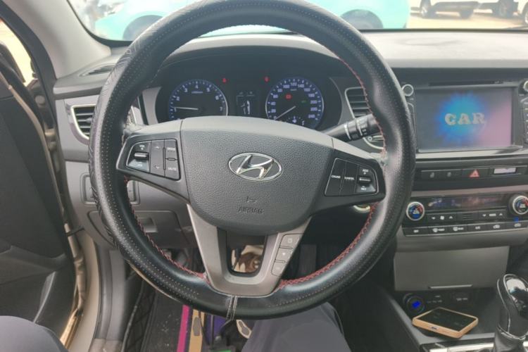 Used Hyundai Mistra 2014 1.8L Automatic Smart GLS Steering Wheel