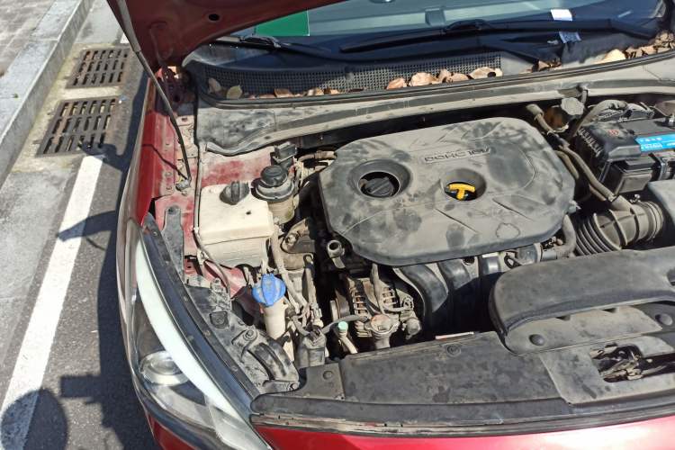 Used Hyundai Mistra 2014 1.8L Automatic Smart GLS Engine Bay Right